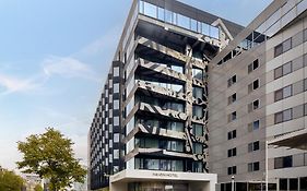 Mainport Design Hotel